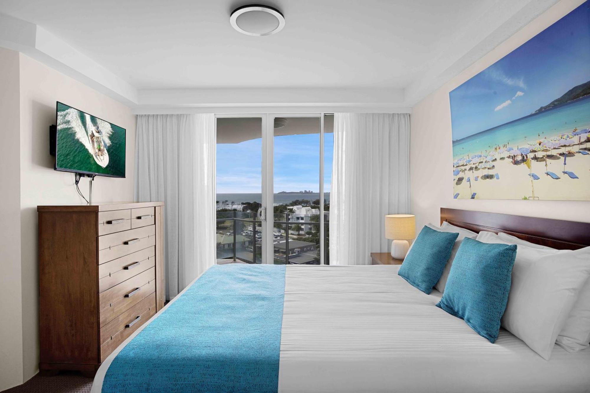 Aqua Vista Resort Maroochydore Oda fotoğraf